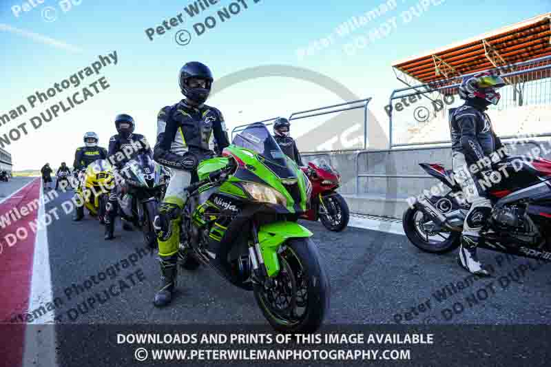 cadwell no limits trackday;cadwell park;cadwell park photographs;cadwell trackday photographs;enduro digital images;event digital images;eventdigitalimages;navarra;no limits trackdays;peter wileman photography;racing digital images;trackday digital images;trackday photos